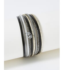 bracelet cuirs Malicieux Onyx Flowers for Zoe