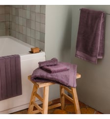 Serviette de toilette 100% Coton BIO, DOUCEUR NATURE Blanc Cerise