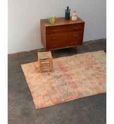 Tapis rose et turquoise en laine Olivier N°40- Produit chiné Debongout