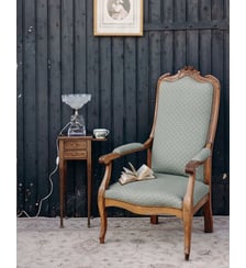 Fauteuil Voltaire confortable  Ernest N°1558- Produit chiné Debongout