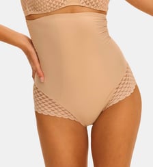 Gaine sculptante microfibre et dentelle Simone Pérèle