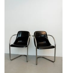 Paire de chaises coque en métal Alma N°1297- Produit chiné Debongout