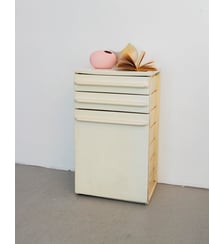 Commode contemporaine en plastique Olga N°418- Produit chiné Debongout