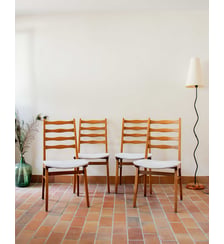 Lot de 4 chaises en bois Alma N°455- Produit chiné Debongout