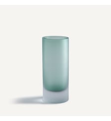 Vase en verre soufflé givré, hauteur 24 cm AM.PM