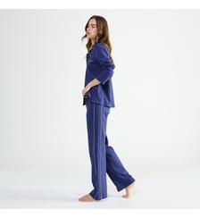 Pyjama col classique en coton, Mystérieuse Laurence Tavernier