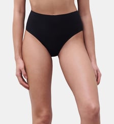String taille haute seconde peau Chantelle