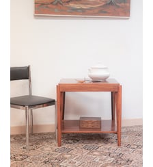 Table d'appoint en bois Francine N°473- Produit chiné Debongout
