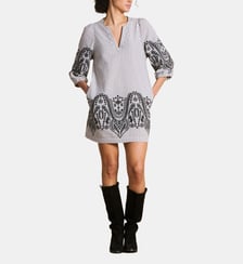 Robe courte à rayures et motif jacquard La Fée Maraboutée