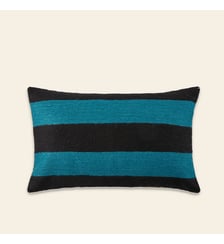 Housse De Coussin  Broderie en point de chainette à rayures Madura