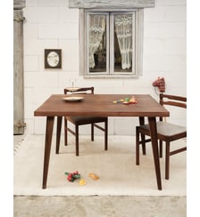Table à manger Karla N°1277- Produit chiné Debongout