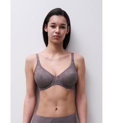 Soutien-gorge moulé emboîtant maille douce Chantelle