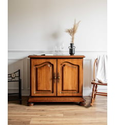 Buffet en bois Gilbert N°229- Produit chiné Debongout