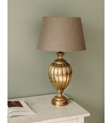Lampe en laiton au charme ancien Suzanne N°526- Produit chiné Debongout