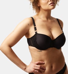 Soutien-gorge corbeille mémoire de forme broderie florale Chantelle