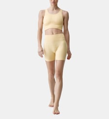 Short de sport femme Lindy effet gainant Born Living Yoga