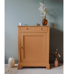 Buffet en bois orange Gilbert N°1527- Produit chiné Debongout