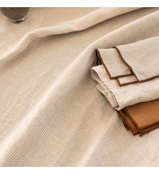Nappe en lin lavé, AUTOUR DU LIN Blanc Cerise