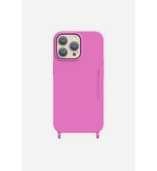 Coque de téléphone violet soft touch avec anneaux pour iPhone 15 Pro La Coque Française