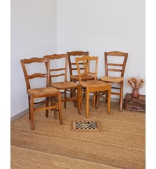 Lot de 5 chaises dépareillées Claude N°1284- Produit chiné Debongout