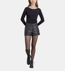 short en cuir noir Agnès b.