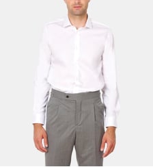 Chemise blanche en twill uni coupe cintrée Atelier Privé