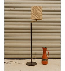 Lampadaire en métal noir et laine beige Julien N°432 - Produit chiné Debongout
