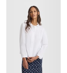 chemise à col claudine Agnès b.