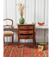 Commode style Louis XV en bois Garance N°538- Produit chiné Debongout
