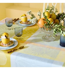 Nappe pur coton enduit motif jacquard jaune vert Mille lieues aube Garnier Thiebaut