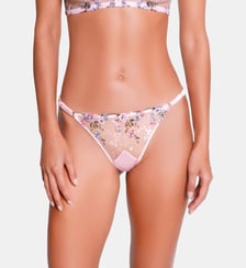 String - Amour Huit