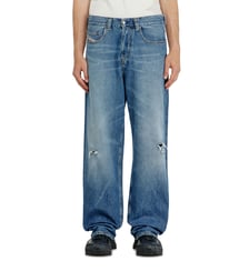 Relaxed Jeans Low Waist 2001 D-Macro Diesel