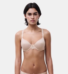 Soutien-gorge mémoire de forme emboîtant broderie italienne Chantelle