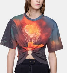T-shirt en coton imprimé feu d’artifice avec détail piercing signature Rabanne