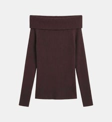 Pull Philippine Tara Jarmon