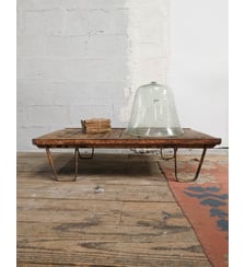 Table basse industrielle en bois et métal Léonie N°850- Produit chiné Debongout