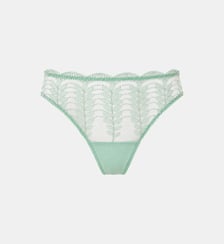 Amelie Tanga Huit