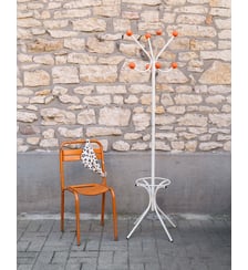 Porte-manteau en métal et bois blanc et orange Max N°470- Produit chiné Debongout