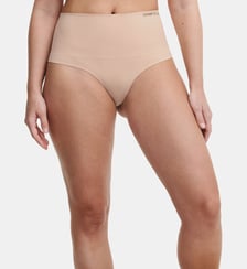 String gainant taille haute Chantelle
