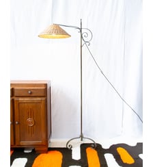 Lampadaire en fer forgé et rotin Julien N°429 - Produit chiné Debongout