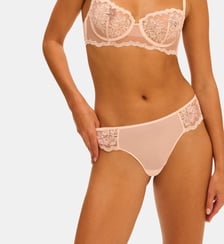 Tanga Intrigue dentelle Simone Pérèle