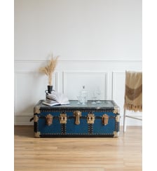 Grade malle bleue Lucienne N°196- Produit chiné Debongout