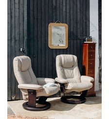 Paire de fauteuils en cuir Jakob N°506- Produit chiné Debongout
