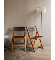 Paire de chaises pliantes en bois Claude N°1188- Produit chiné Debongout