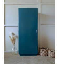 Armoire en bois bleu Blandine N°375- Produit chiné Debongout