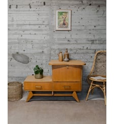 Buffet bas scandinave asymétrique Gustave N°590- Produit chiné Debongout