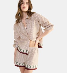 Pyjama col classique en satin, Fascinante Laurence Tavernier