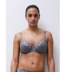 Soutien-gorge emboîtant broderie florale Chantelle