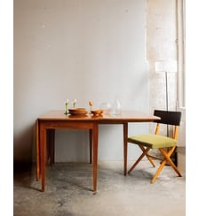Table à manger en bois de cerisier Karla N°1045- Produit chiné Debongout