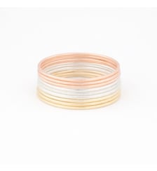 Set de 15 bracelets fins effet sablé Balaboosté